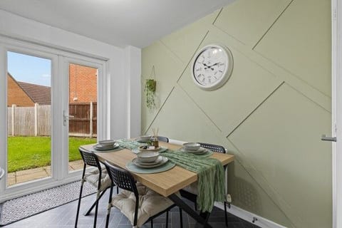 The potteries home from home image 3