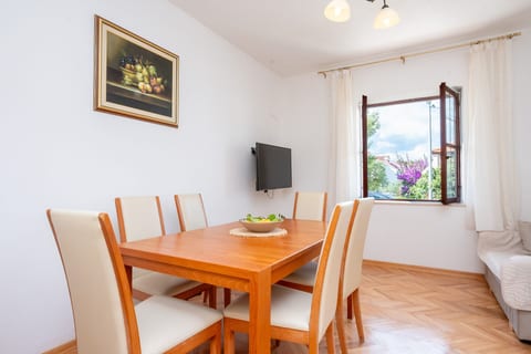 Apartments Sunny Retreat - Unit 378958-13