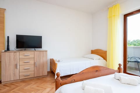 Apartments Sunny Retreat - Unit 378959-13