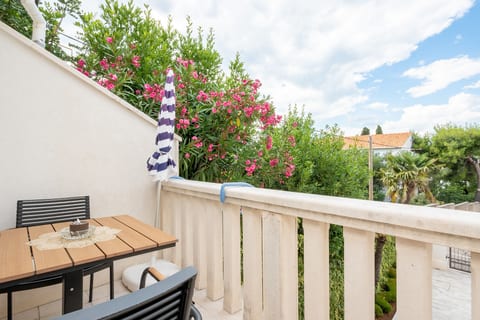 Apartments Sunny Retreat - Unit 378961-13