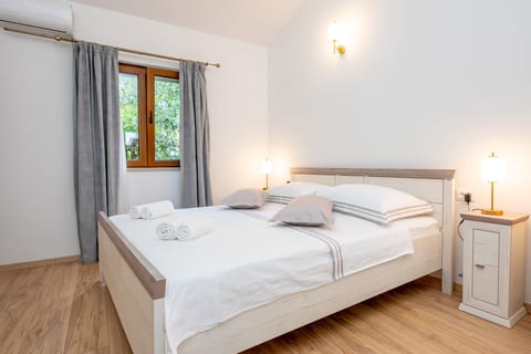 Apartments Sunny Retreat - Unit 378961-13