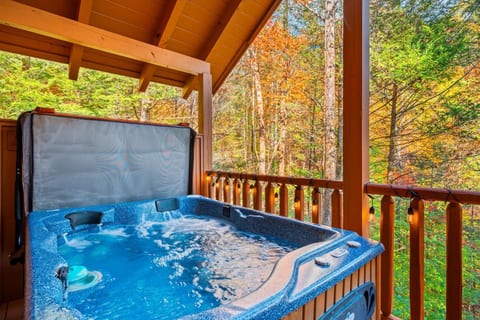 Love Me Tender Romantic Cabin Dog Friendly