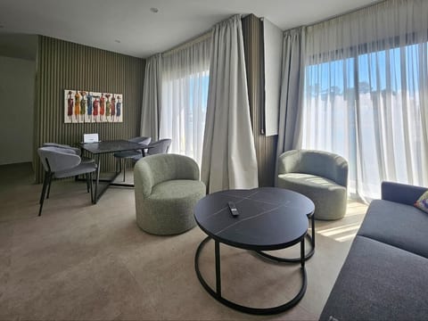 Larnaca's City Center, Ermou Apartment