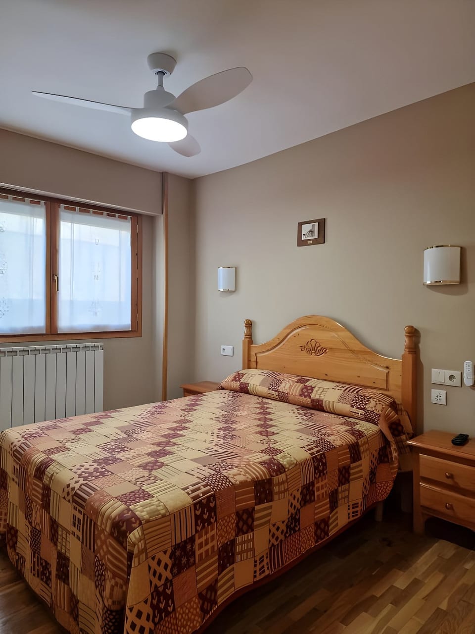 Hostal Valle de Tena - Sabiñánigo