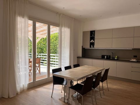 Bettini House – House with terrace near Florence image 5