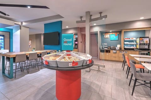 Round Rock Center, King Studio, Gym & Breakfast image 5