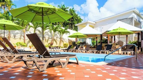 Rockley Beach Two Double Suite | Breakfast & Pool image 5