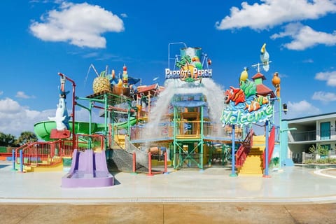 ICON Park 2 Queen Room | Water Park & Arcade image 3