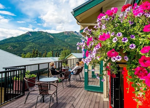 Denali Bluffs Hotel By Aspen Hotels image 2
