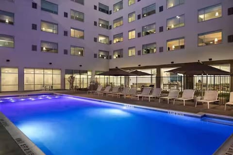 Element, Austin 1BR Suite image 2