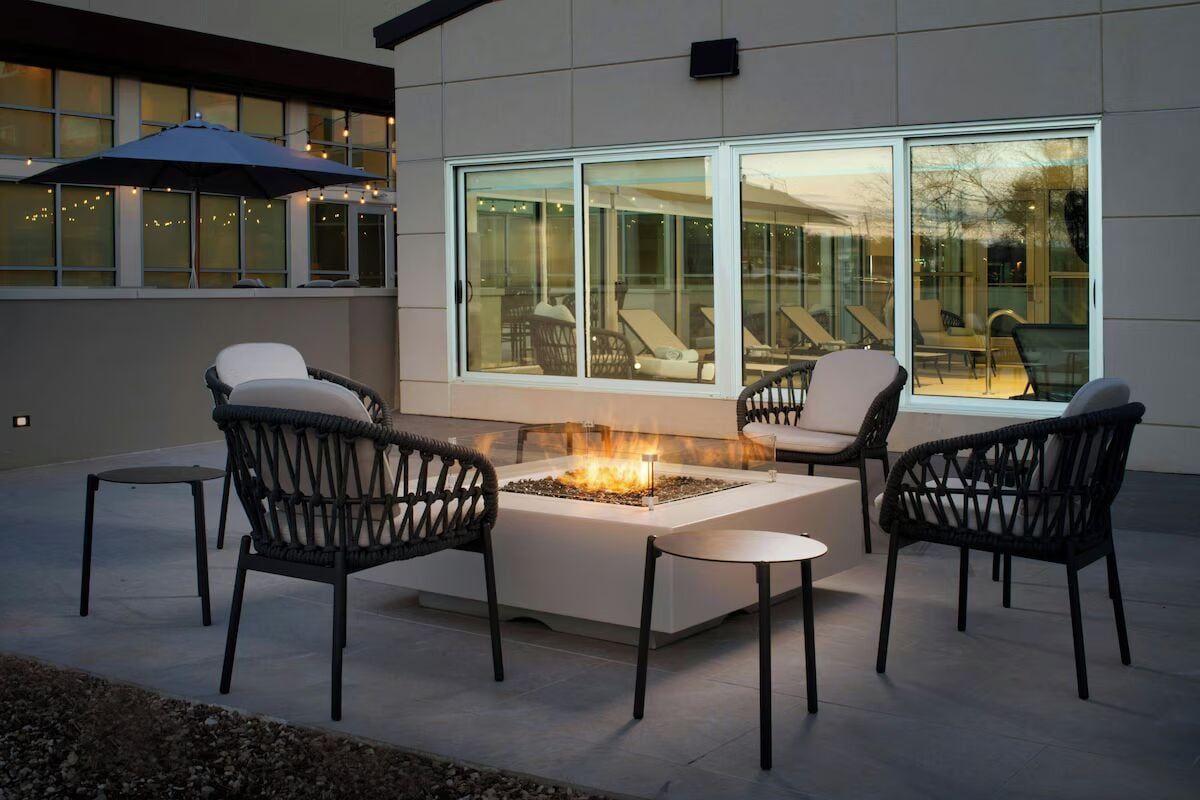 Element Fort Smith 1BR Suite |Breakfast, Gym&Pool image 1