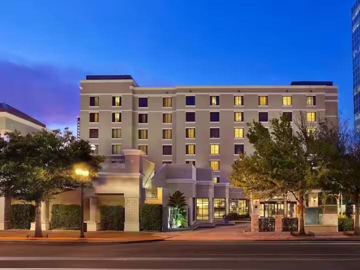 Embassy by Hilton, Orlando 2 Double Suite image 1