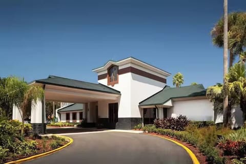 Four Points Sheraton Orlando 2 Double Studio image 5