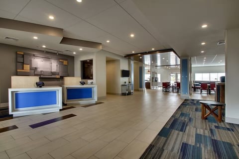 Sight&Sound Theatre 2Queen Rm |Breakfast, Pool&Gym image 5