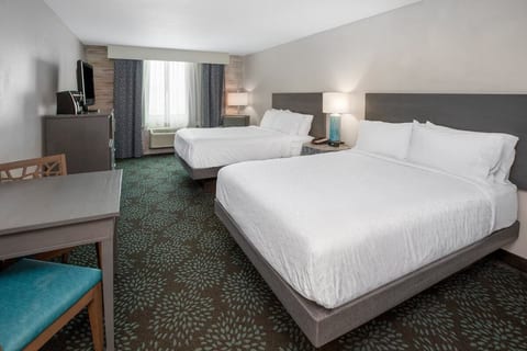 Island Oasis Double Queen Suite-Pool & Beach image 1
