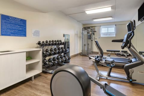 Hersheypark 2 Queen Room | Breakfast and Gym image 5