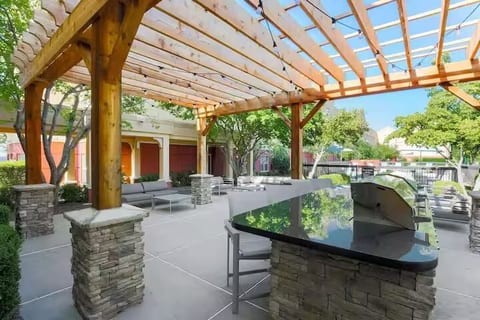 Homewood Suites by Hilton Southwind 1BR Suite