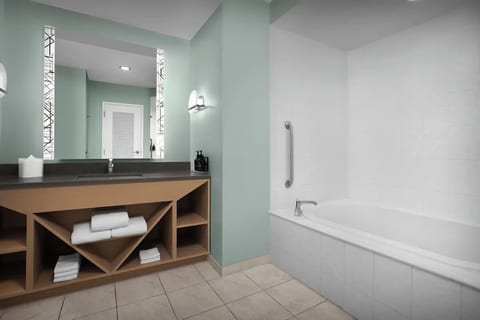 Tapestry Park 2 Double Suite | Resort Pool & Gym image 2