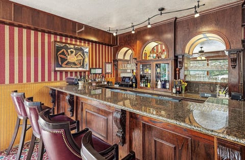 Hotel Seward By Aspen Hotels image 5