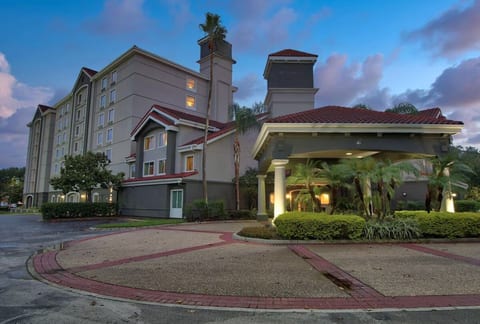 WonderWorks 2 Double Studio w/breakfast, gym, pool image 5