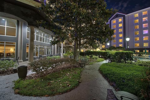 WonderWorks 2 Double Studio w/breakfast, gym, pool image 4