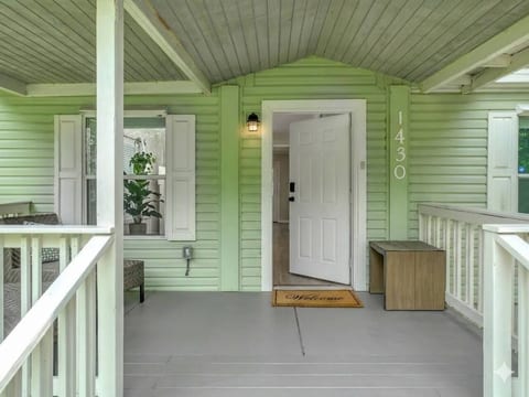Hilltop Haven – Peaceful Casselberry Getaway