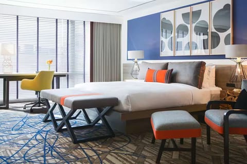 Dupont Deluxe King Room w/Pool & Gym image 2