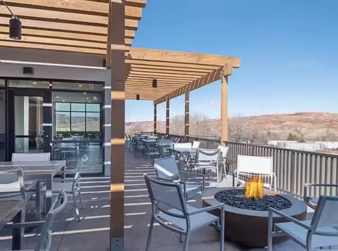 voco Moab by IHG 2 Queen Room image 1