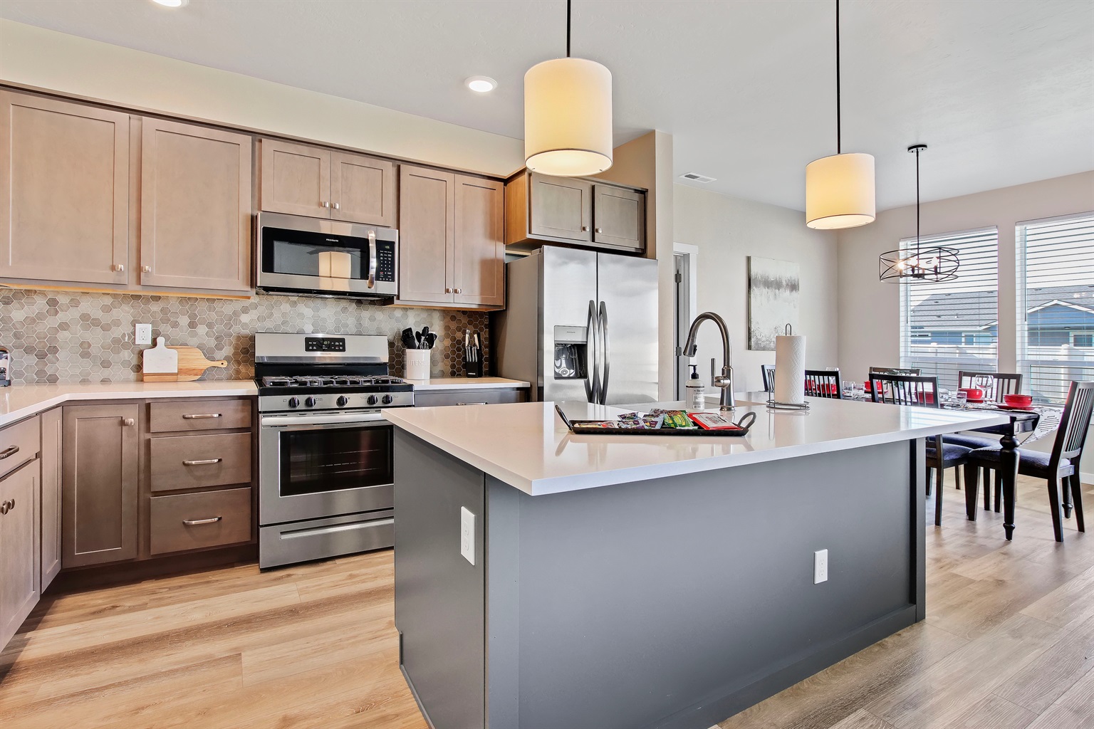 4-bedroom-home-with-full-office-space-and-hot-tub!/