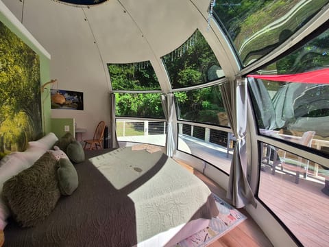 Simple Pleasures Glamping Private Full Site