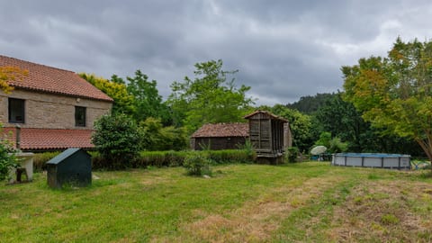 Eclipse Getaway - Restored Galician Stone Villa