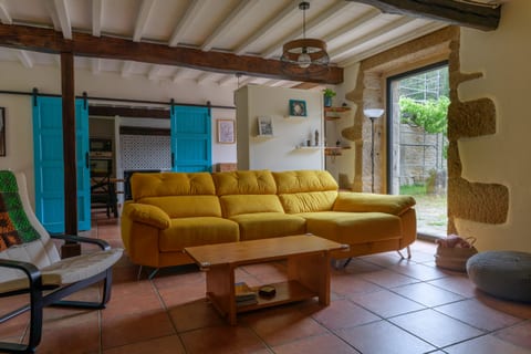 Eclipse Getaway - Restored Galician Stone Villa