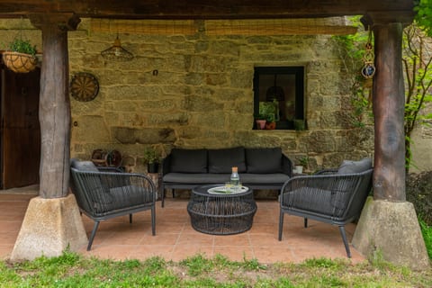 Eclipse Getaway - Restored Galician Stone Villa