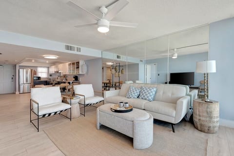 Newly Renovated Oceanfront Condo + Heated Pool image 5