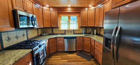 Enjoy home-cooked meals with a view of the woods