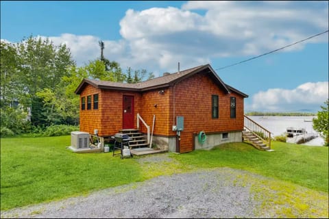 Your cozy cabin getaway, just steps from Moosehead Lake.