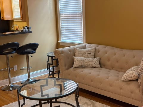 3BR Atlanta Home Minutes to Mercedes Benz Stadium image 2