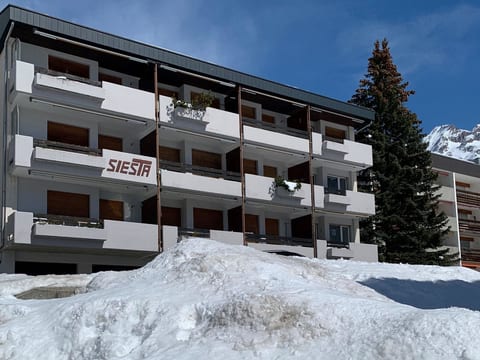 Residenz Siesta Leukerbad # 5-bed apartment, Bad, WC