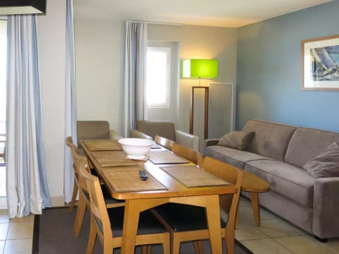 Reine Marine - T3 Balcon Lat. Mer