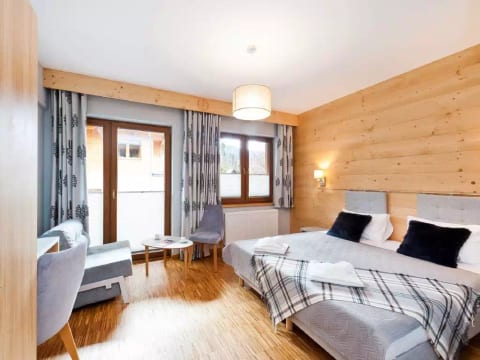 Lipki Park Resort