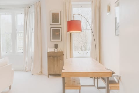 The Pontcanna Emerald | Free Parking | 3 Beds