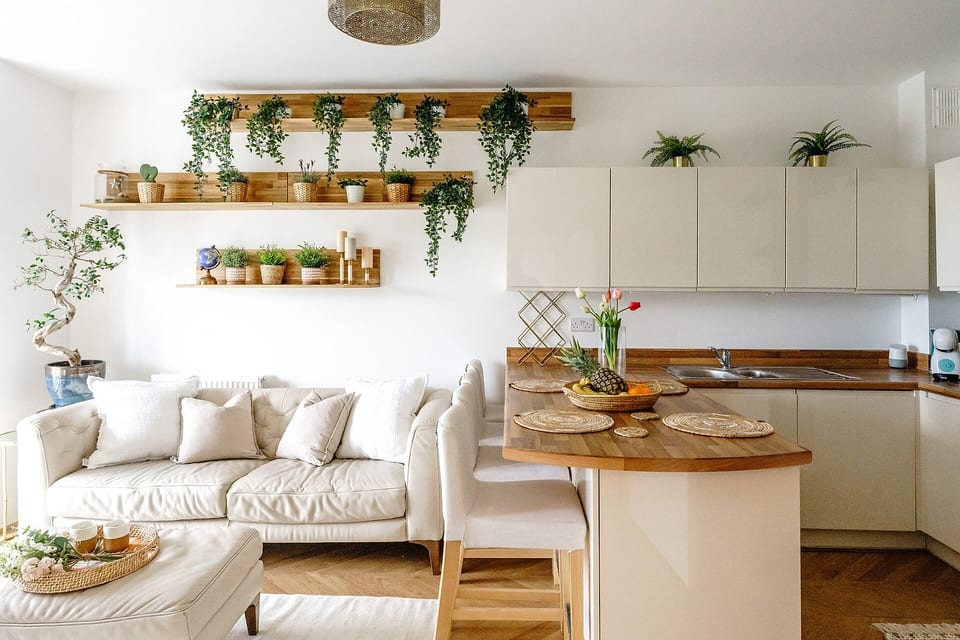 The Riverside Haven – City Centre + Parking - Newport