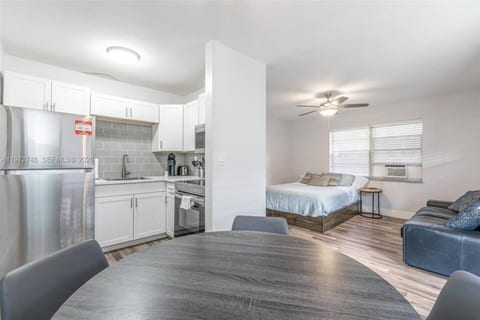 World Cup Stay | Near Beach. Apt # 7