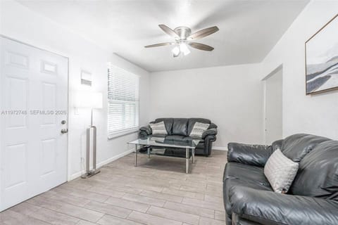 Welcome to Sailboat Bend House | Beach 3BR • Sleeps 6