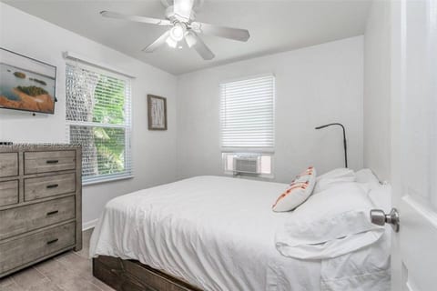 Welcome to Sailboat Bend House | Beach 3BR • Sleeps 6
