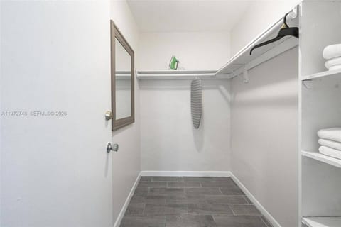 Welcome to Sailboat Bend Apartments| Beach • Las Olas • Sleeps 4