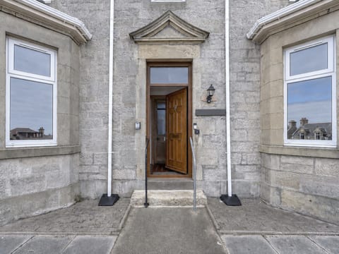 Lossiemouth Manor