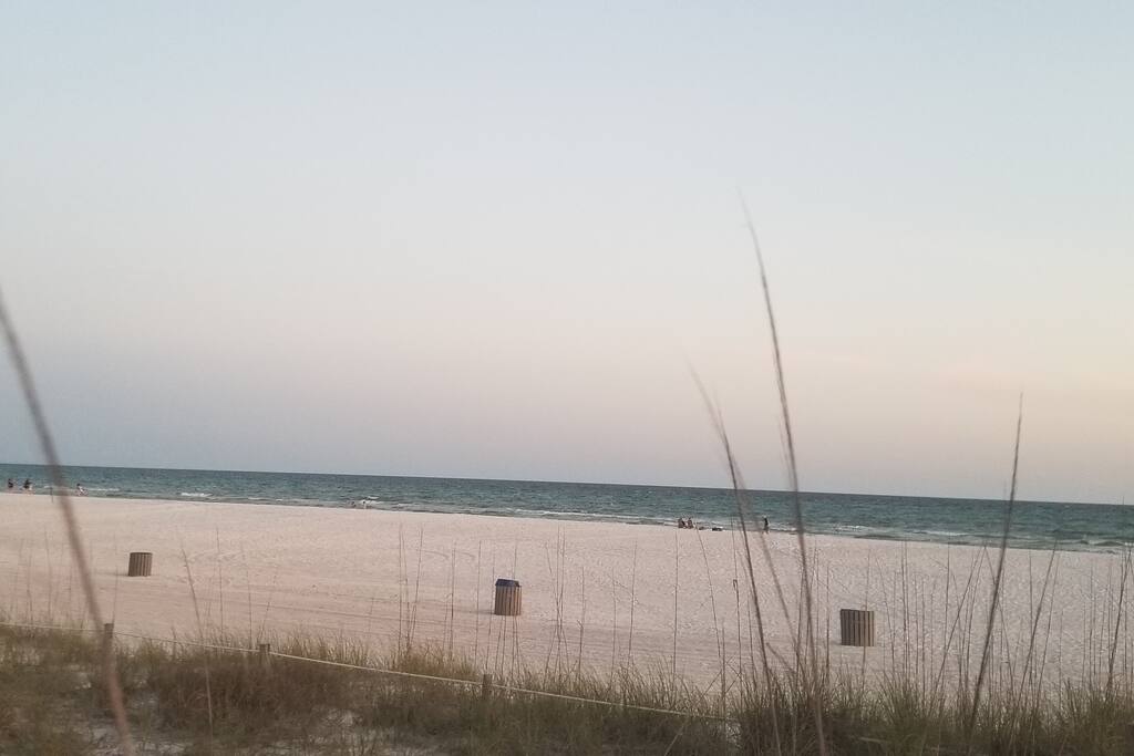 WALK to BEACH from the Blue Pearl Home is a breeze - Inlet Beach WALK to BEACH from the Blue Pearl Home is a breeze - Inlet Beach