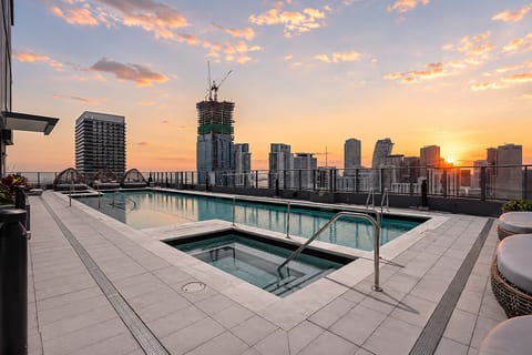 Golden hour at the rooftop pool — Miami magic at dusk 🌇