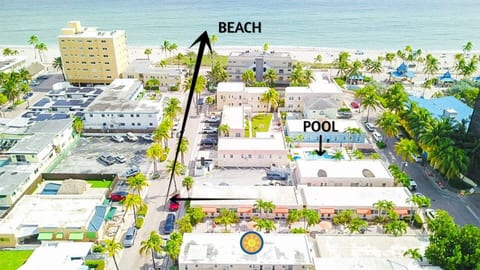 Stylish Beach Studio | Pool | Full Kitchen